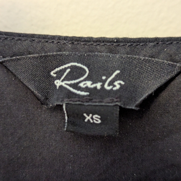 Rails Rizo Midi Dress Cutouts V-neck Black Eco Collection Tencel Like New, Sz XS - Picture 5 of 8